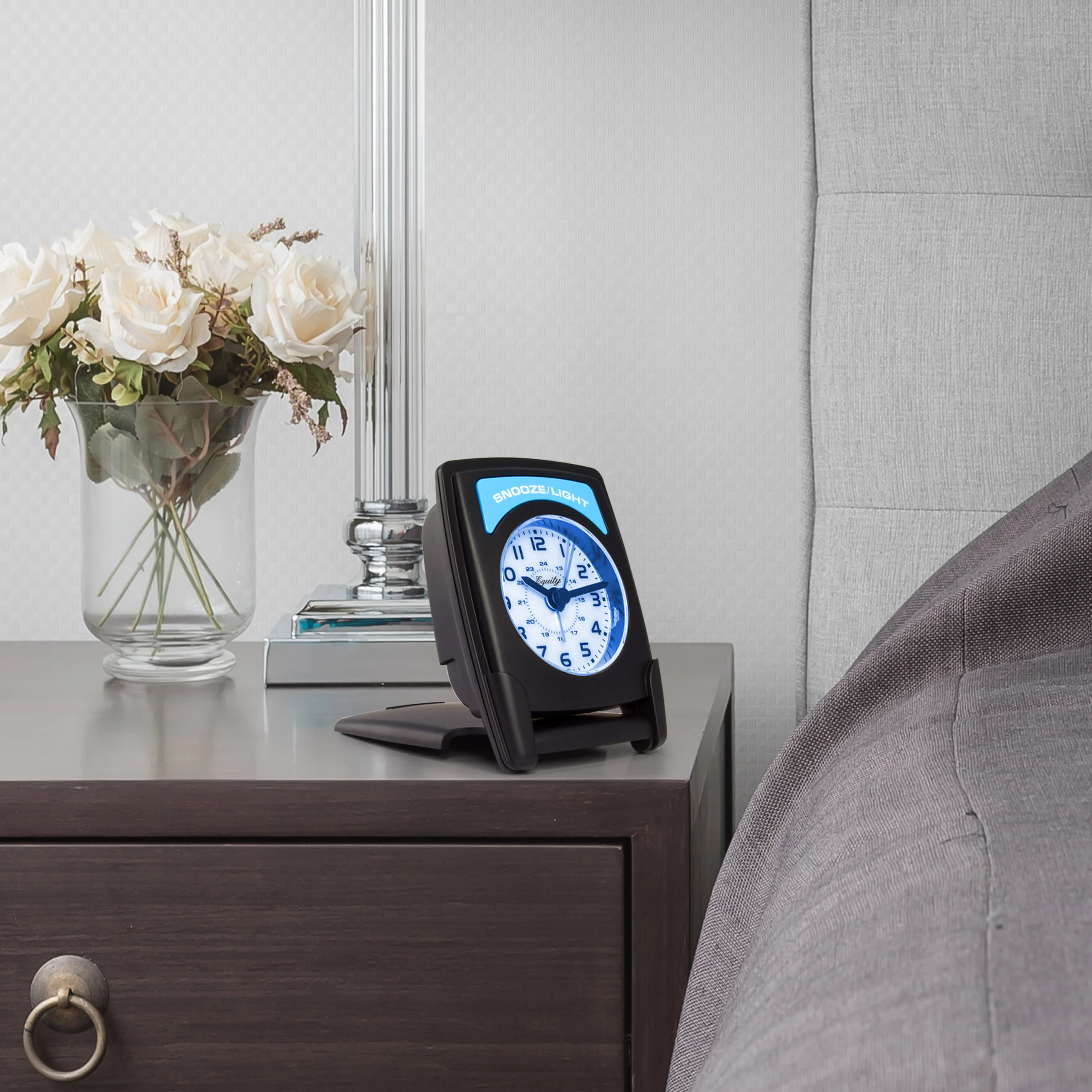 Quartz Travel Alarm Clock - Image 4