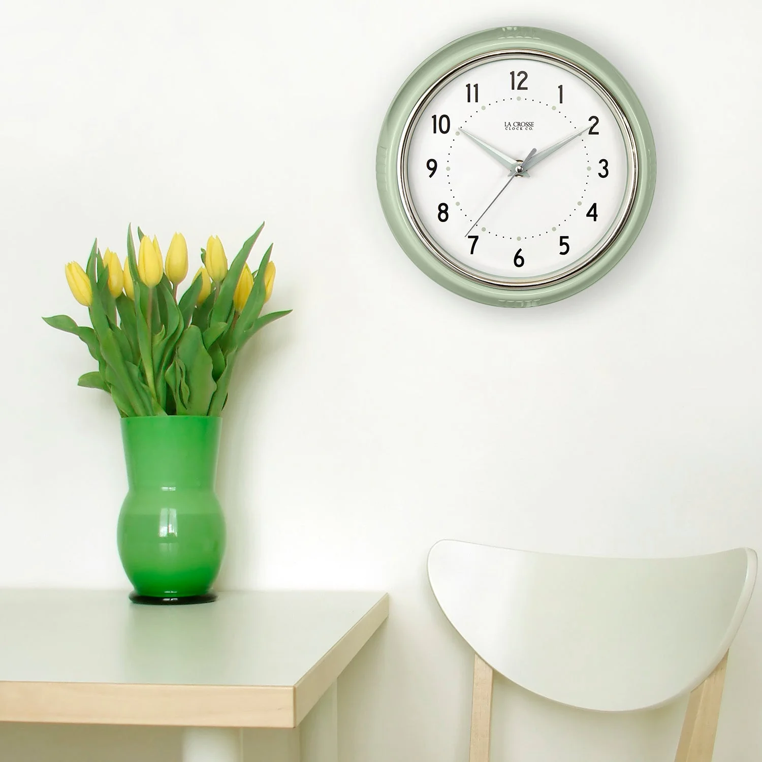 404-3024PH  9.5-Inch Diner Wall Clock - Image 3