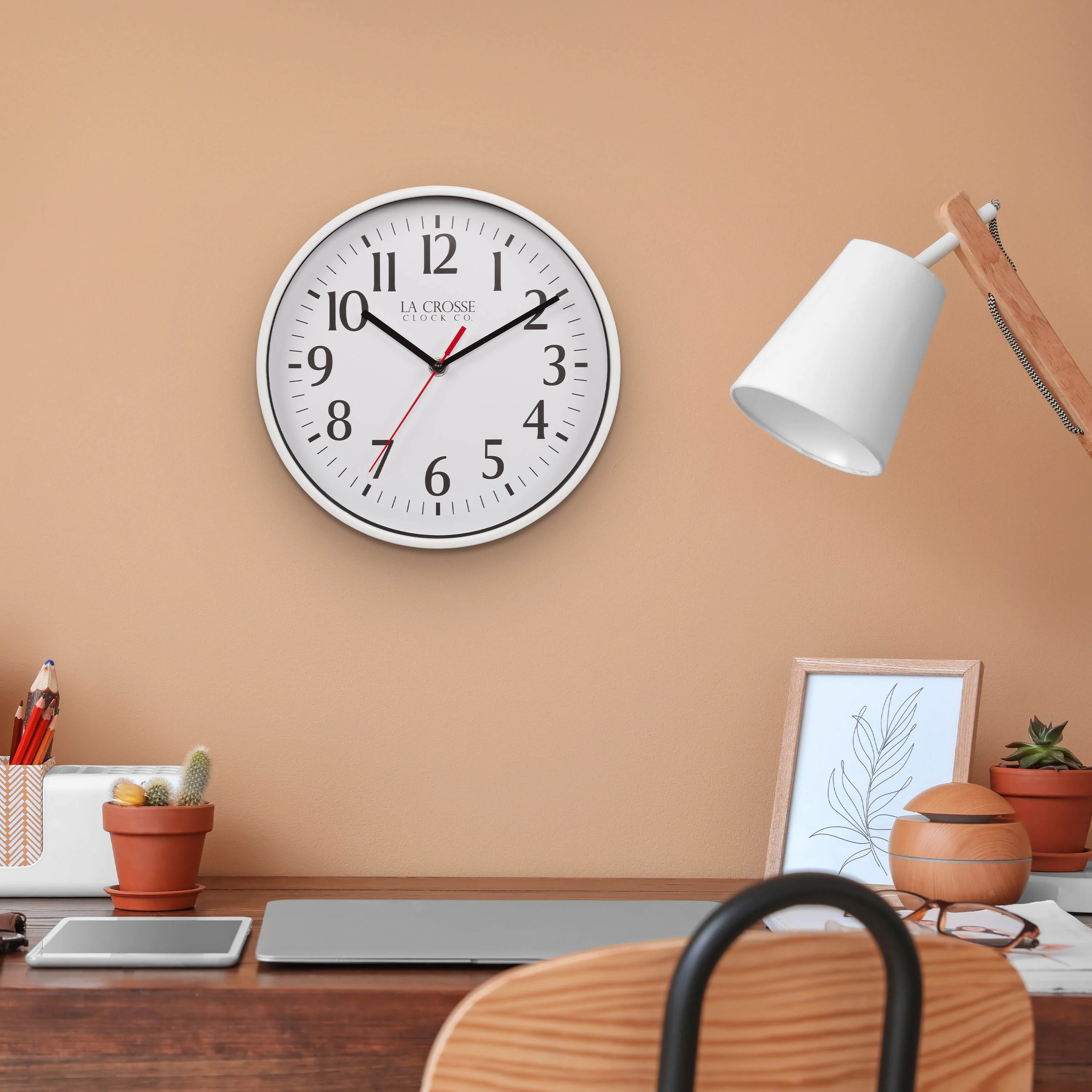 404-3025W 10-inch Basics Analog Wall Clock – White - Image 4