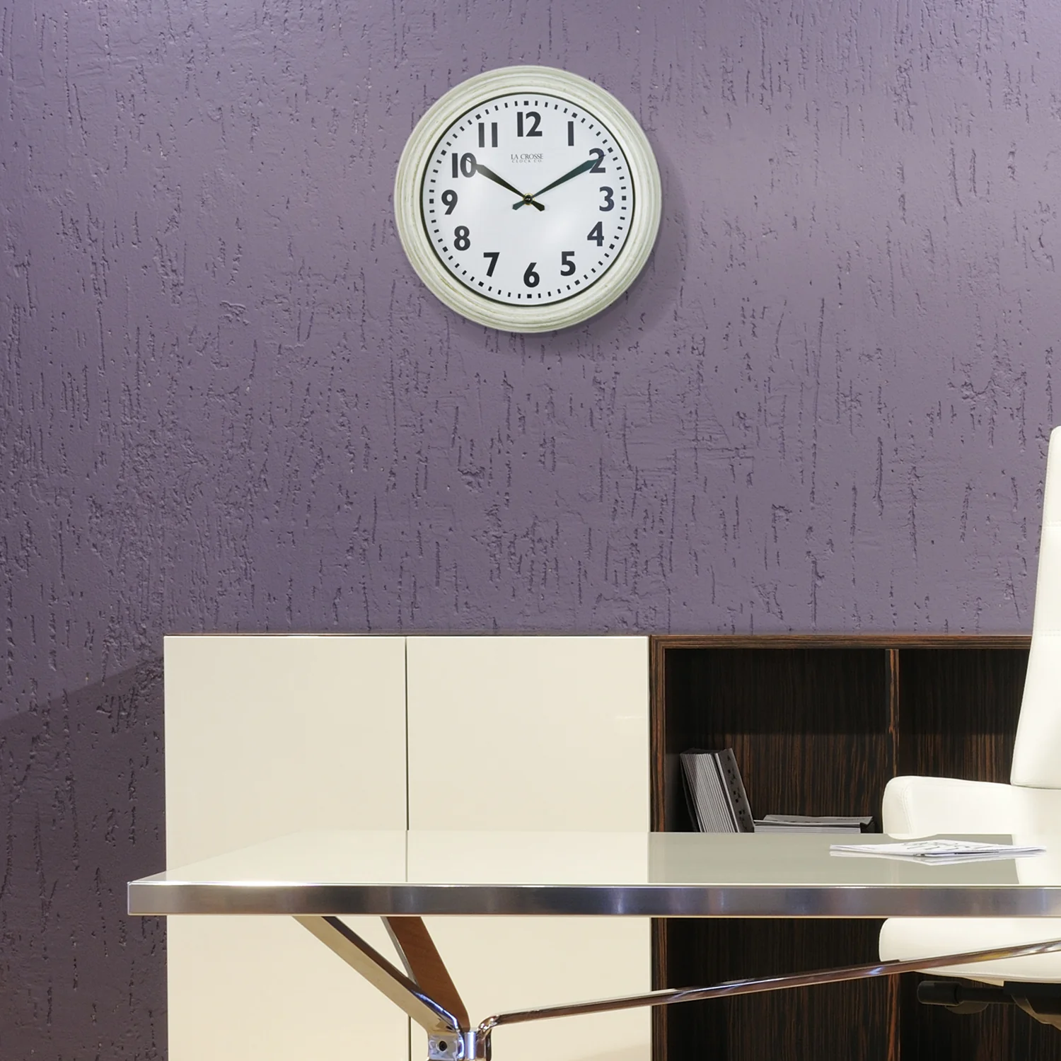 404-3030W 12-inch Wynn Wall Clock - Image 3
