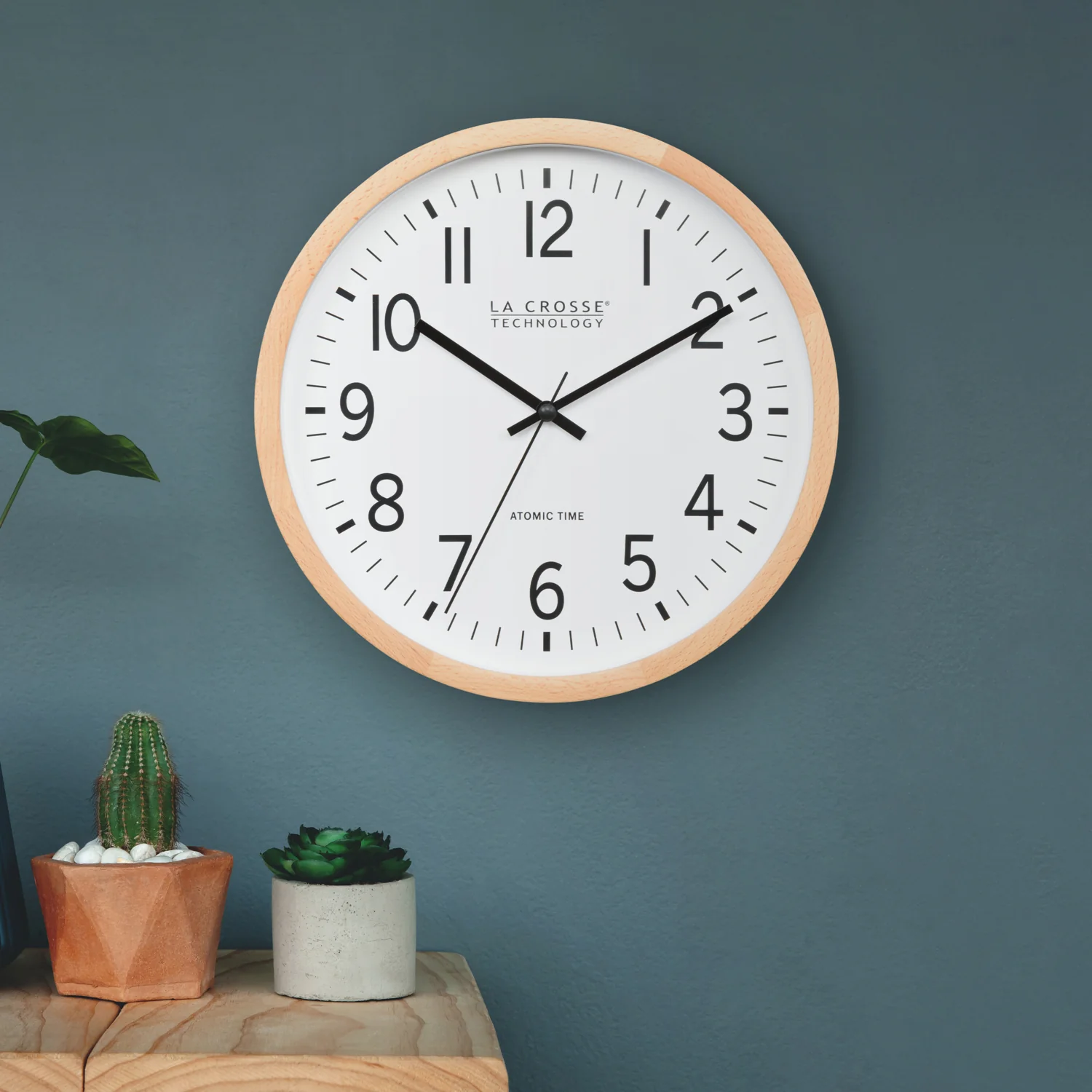 404-53707 12.8-inch Atomic Wood Wall Clock – Beech Wood - Image 4