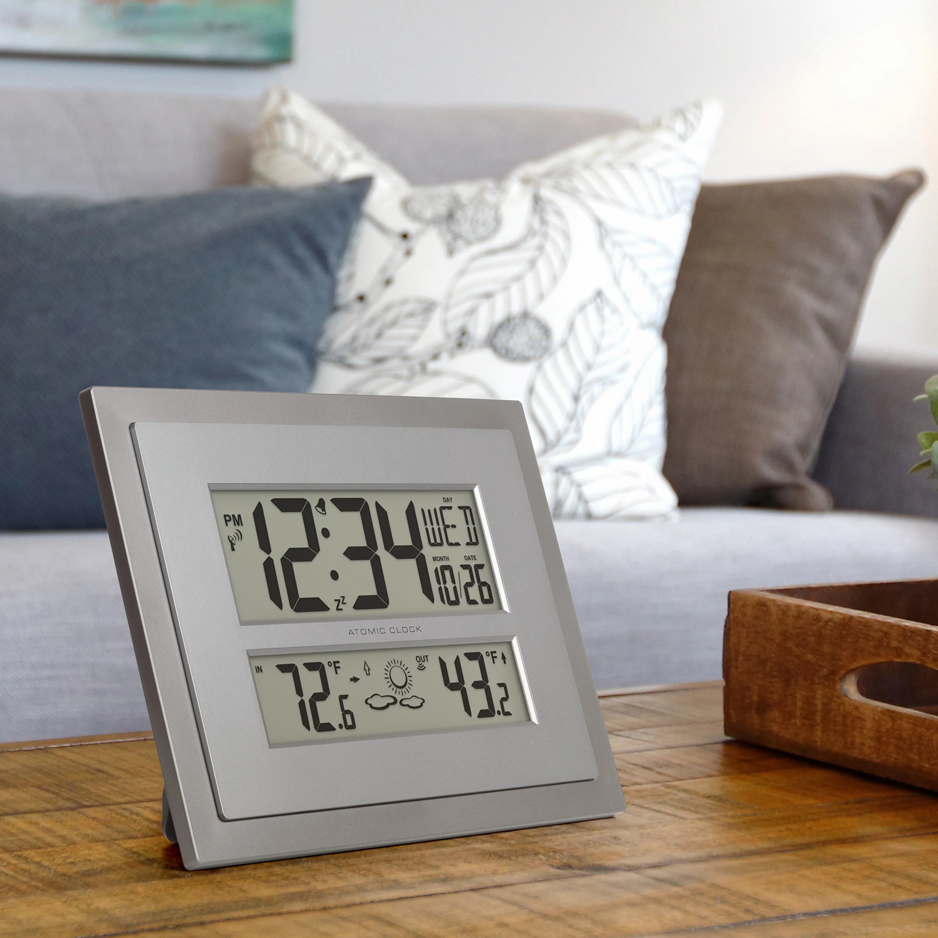 512-85937 Atomic Digital Wall Clock - Image 5