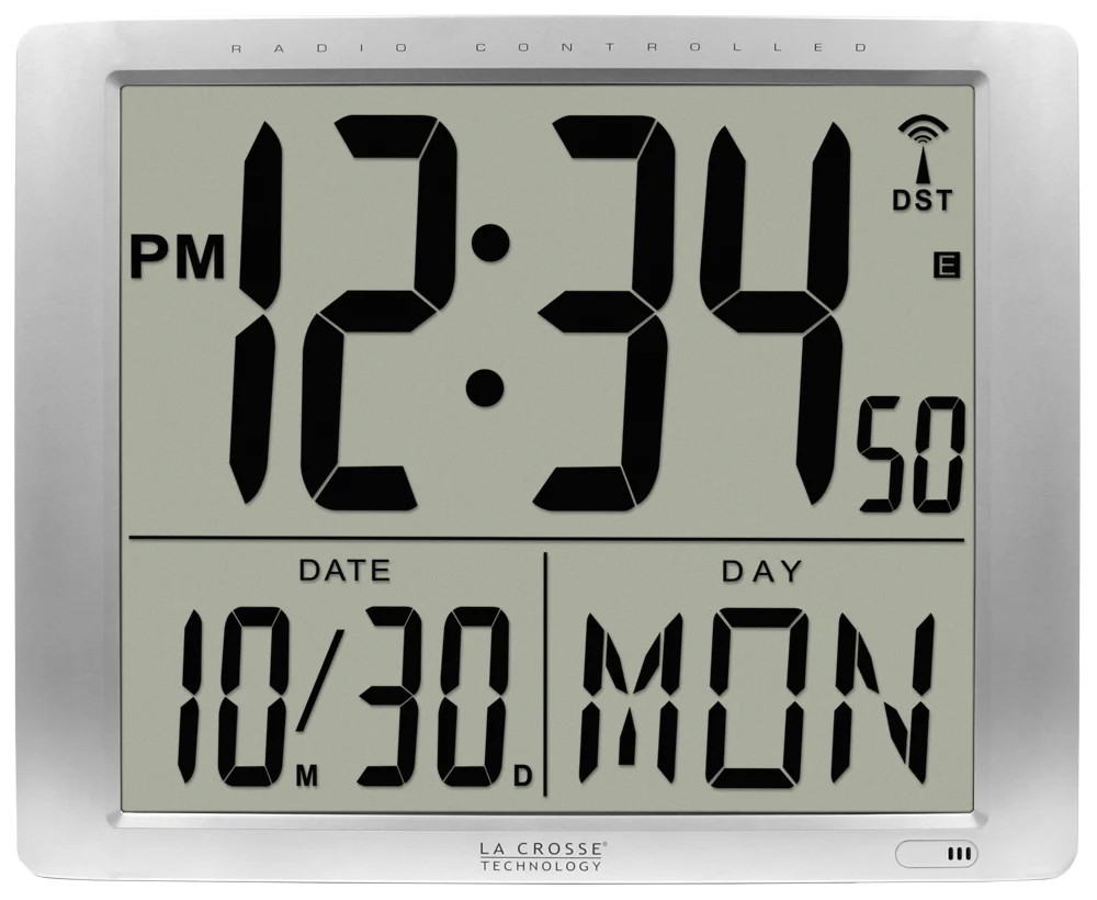 Jumbo Digits Atomic Wall Clock