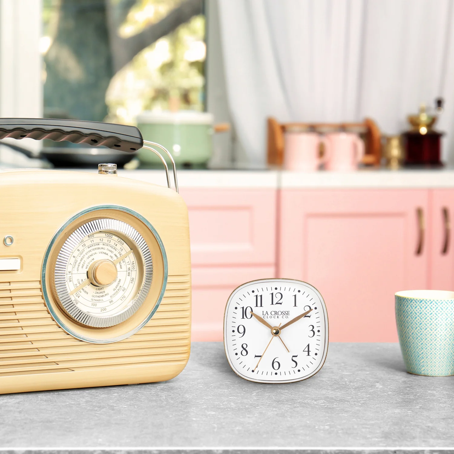 617-379W Square Analog Alarm Clock with Silent Sweep – White - Image 4