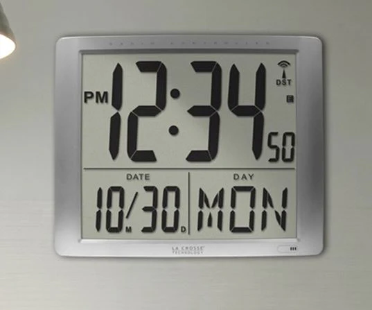 Jumbo Digits Atomic Wall Clock - Image 6