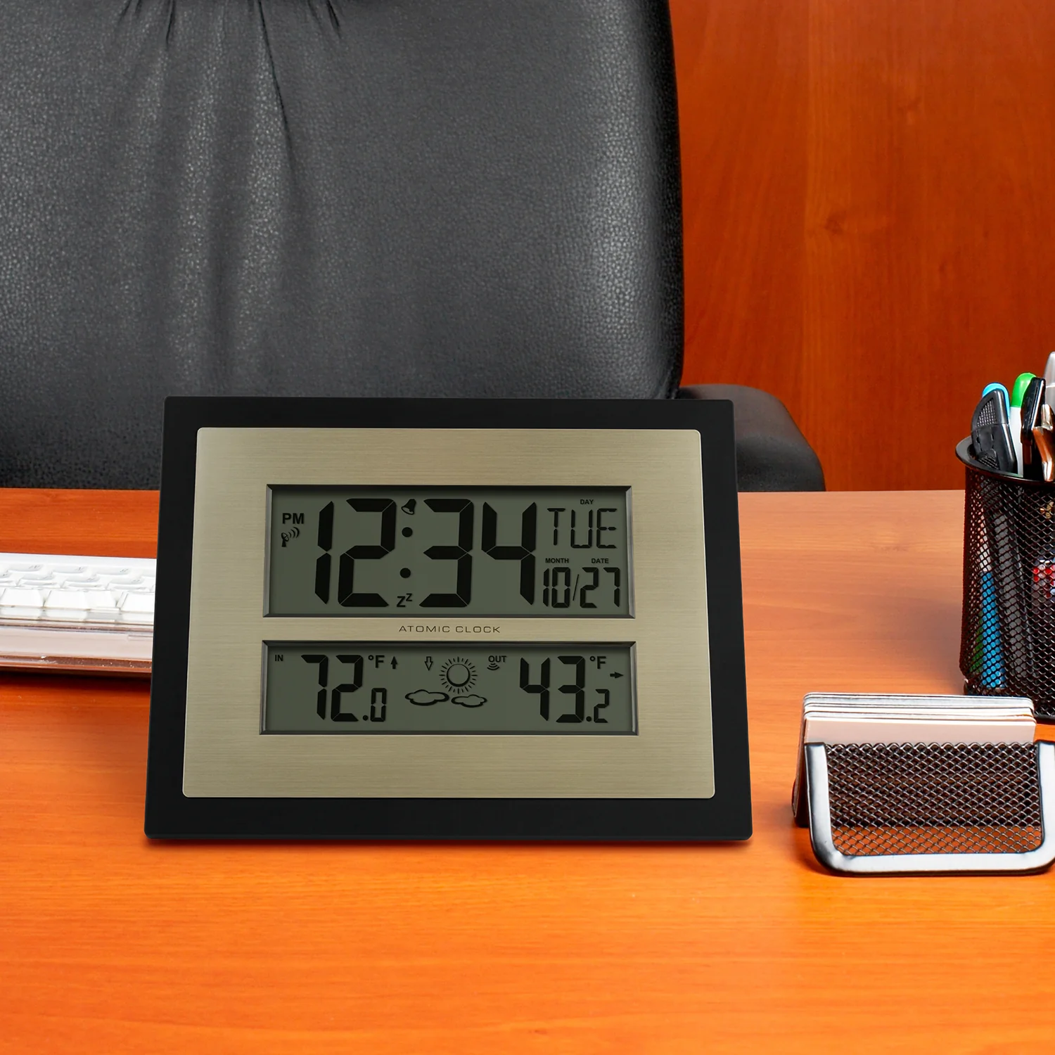 W85746V2 Atomic Digital Wall Clock - Image 3