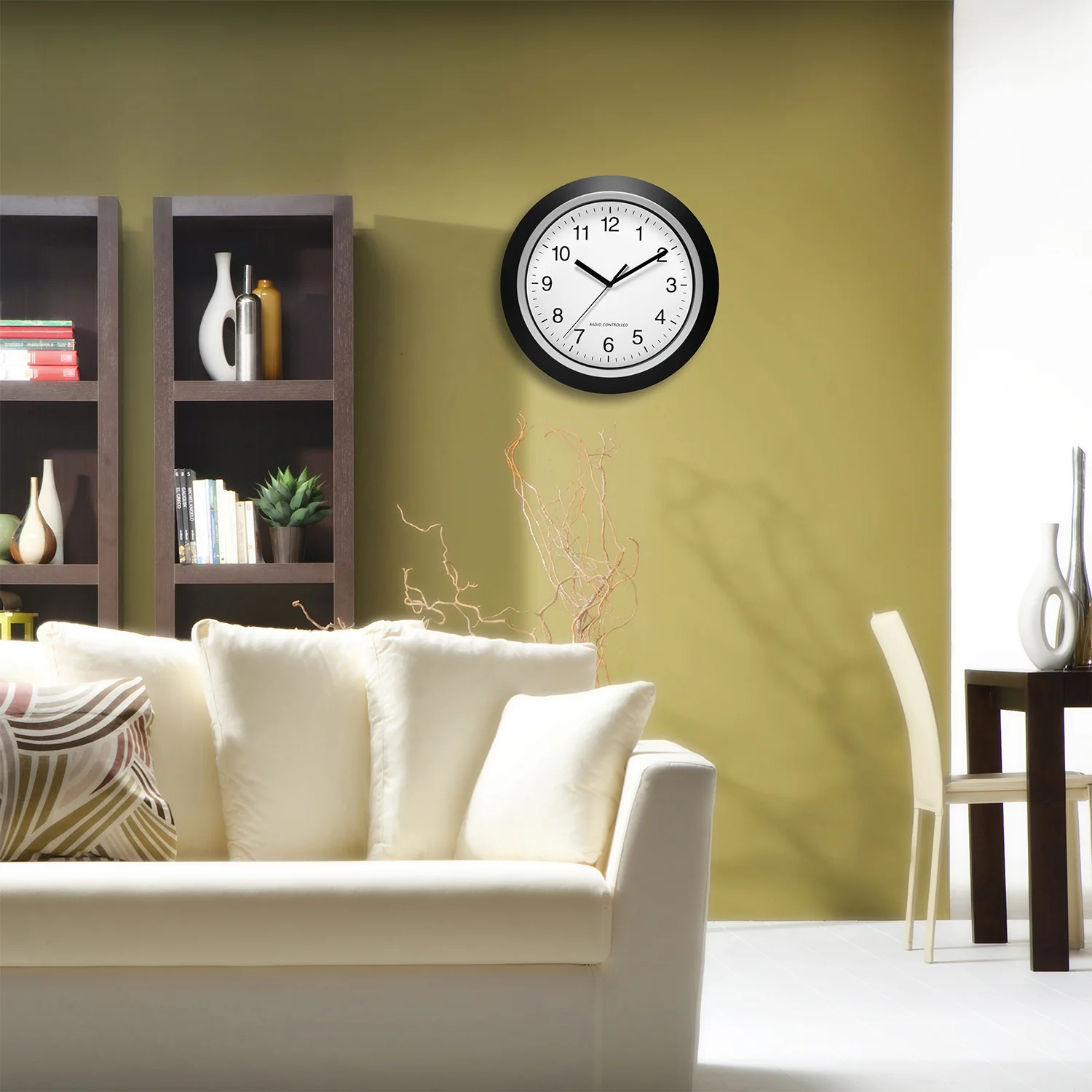 Analog Atomic Wall Clock - Image 4
