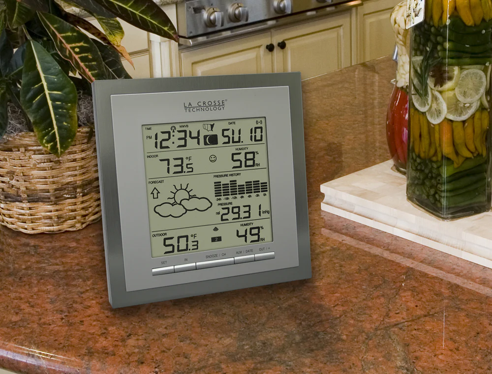 Wireless Forecast Station with Pressure History - Image 3
