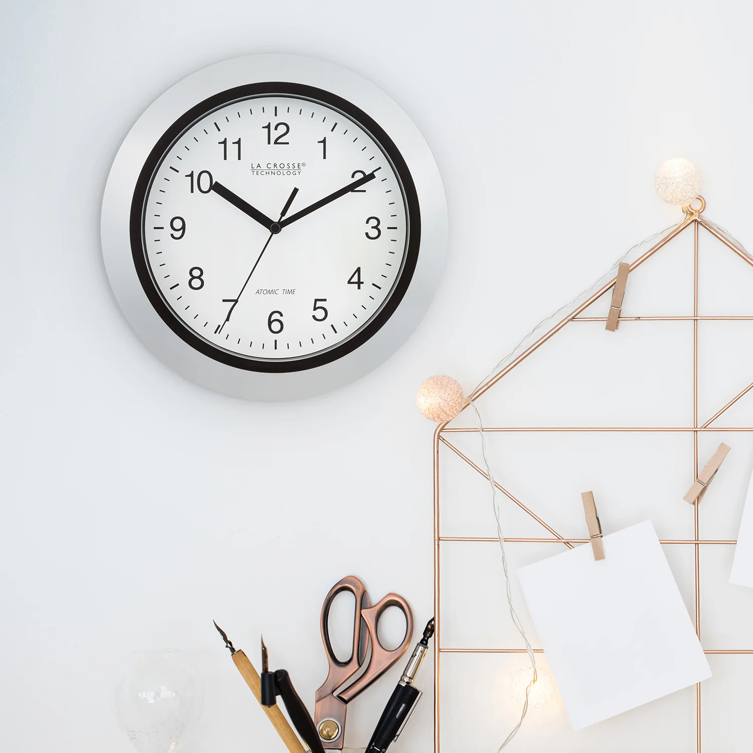 WT-3102S 10-inch Atomic Wall Clock - Image 3