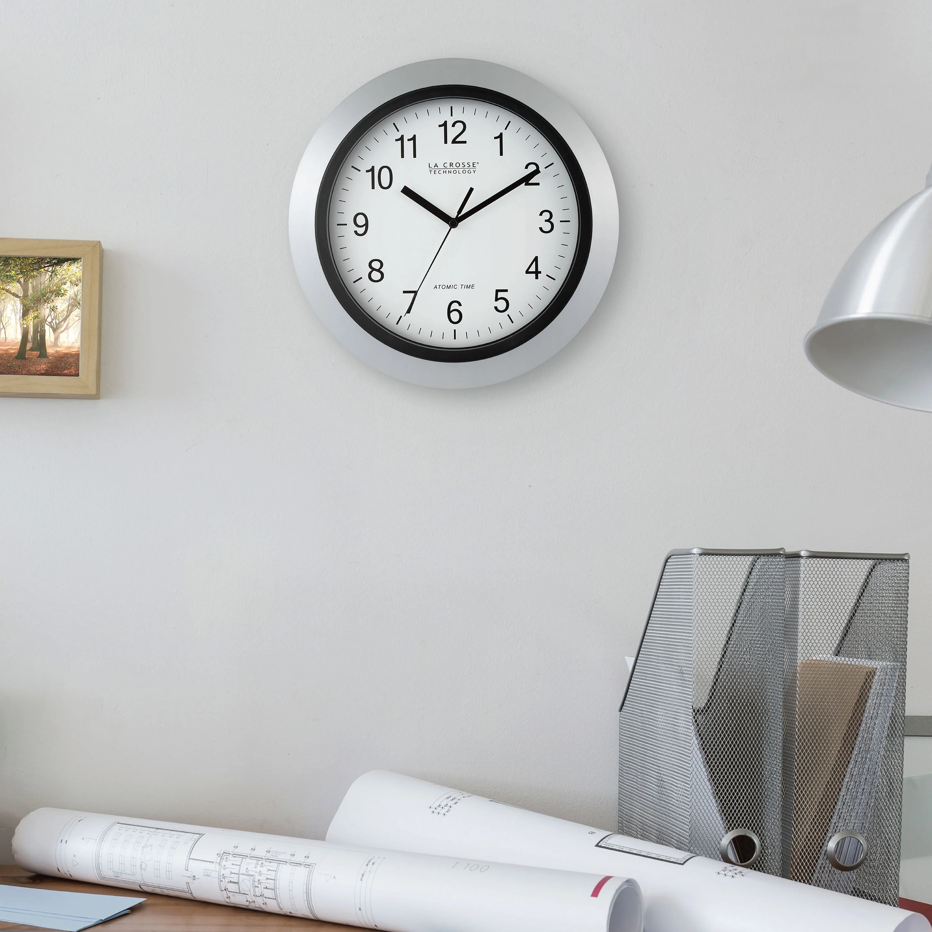 WT-3129SX1 12-inch Atomic Wall Clock - Image 3