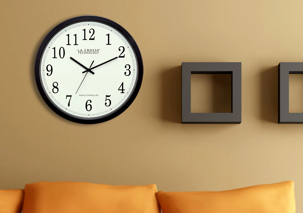 14 inch Atomic Wall Clock - Image 3