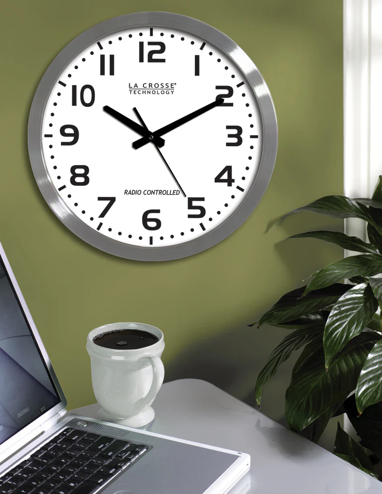 16 inch Atomic Wall Clock - Image 2