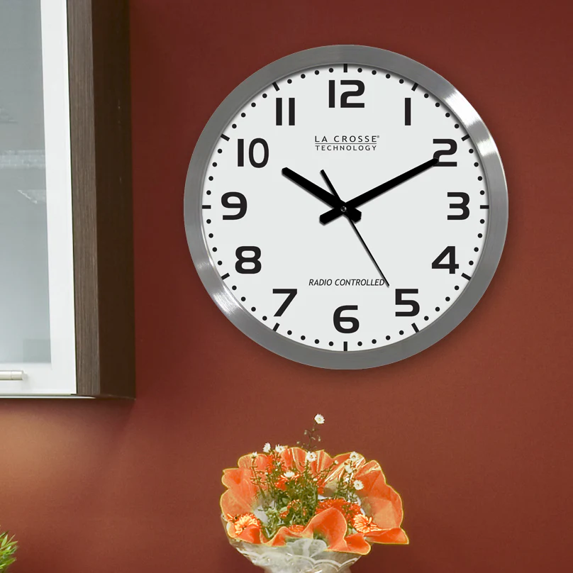 16 inch Atomic Wall Clock - Image 3