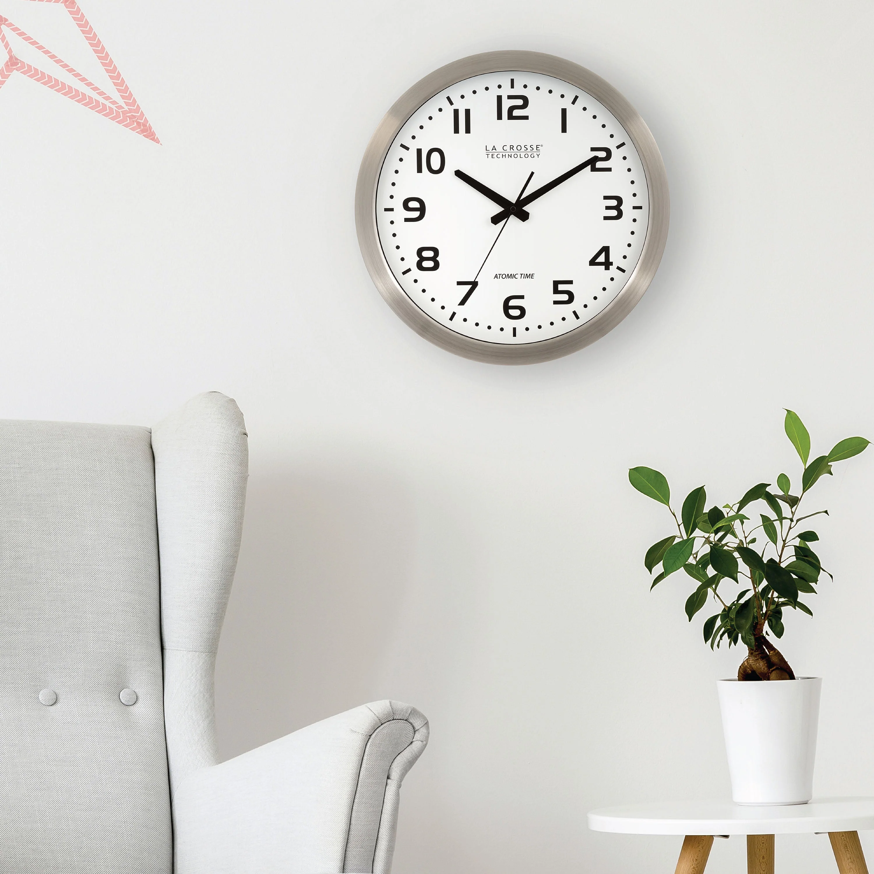WT-3161WHX1 16-inch Atomic Wall Clock - Image 3